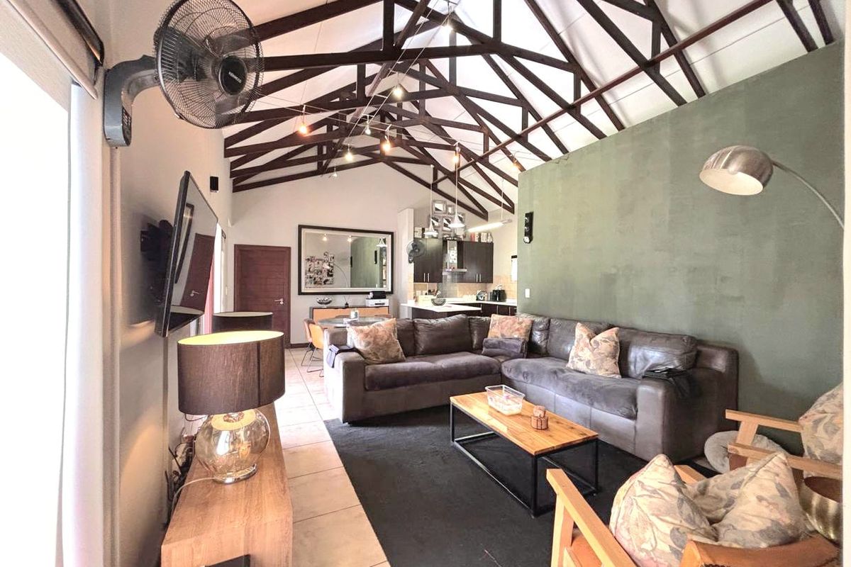Modern Single-Level Family Home in Midlands Estate – Under R4 Million - Photo 2