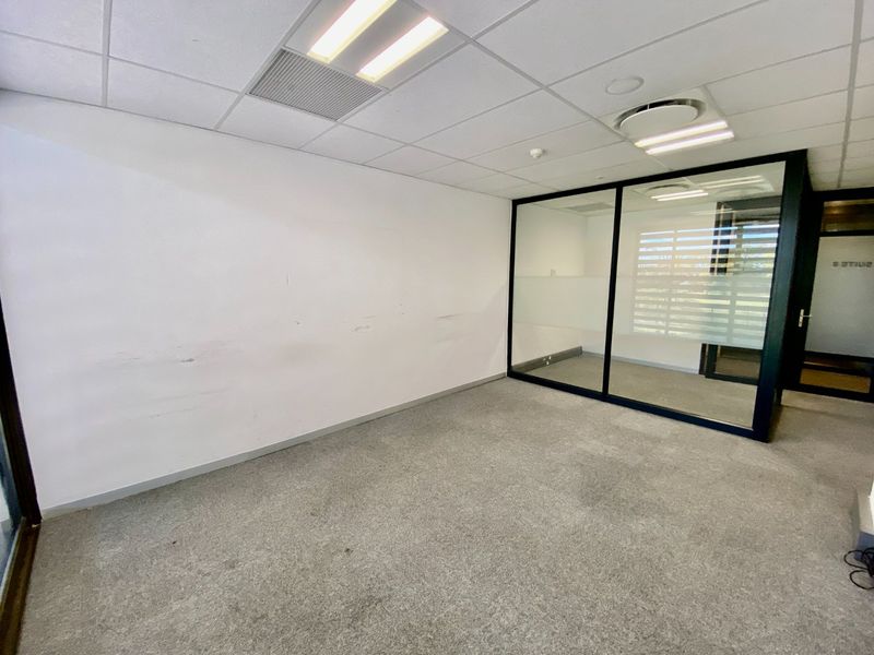 Prime Semi-Serviced Office Available In Fourways - Photo 6