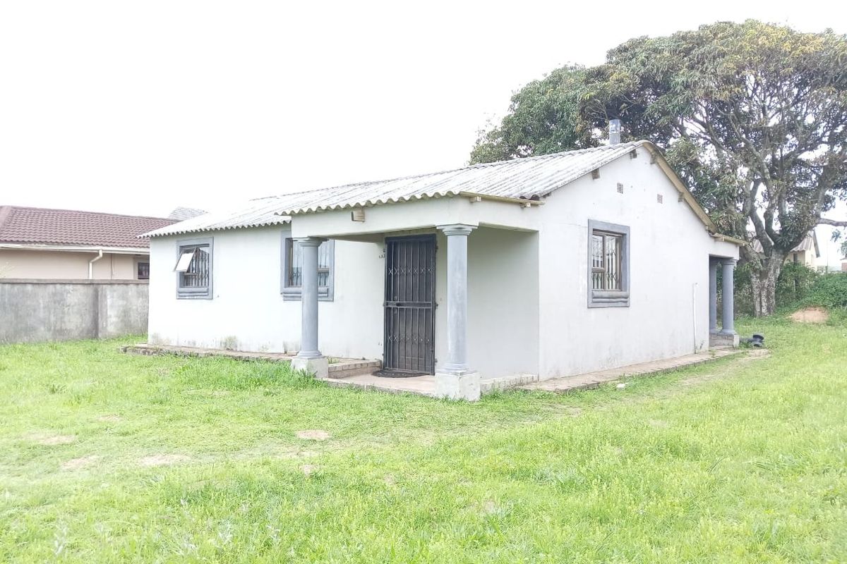 3 Bed House in Esikhawini for Sale - Photo 2