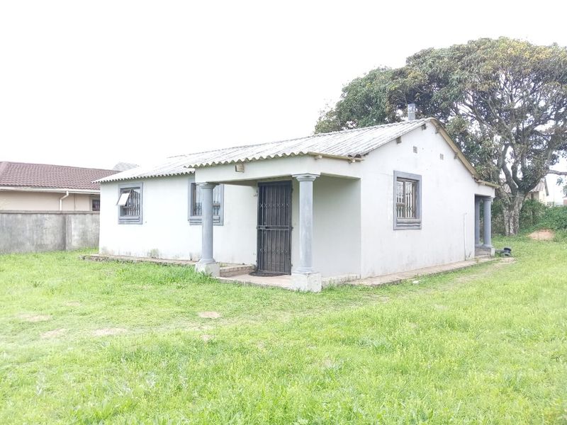 3 Bed House in Esikhawini for Sale - Photo 2