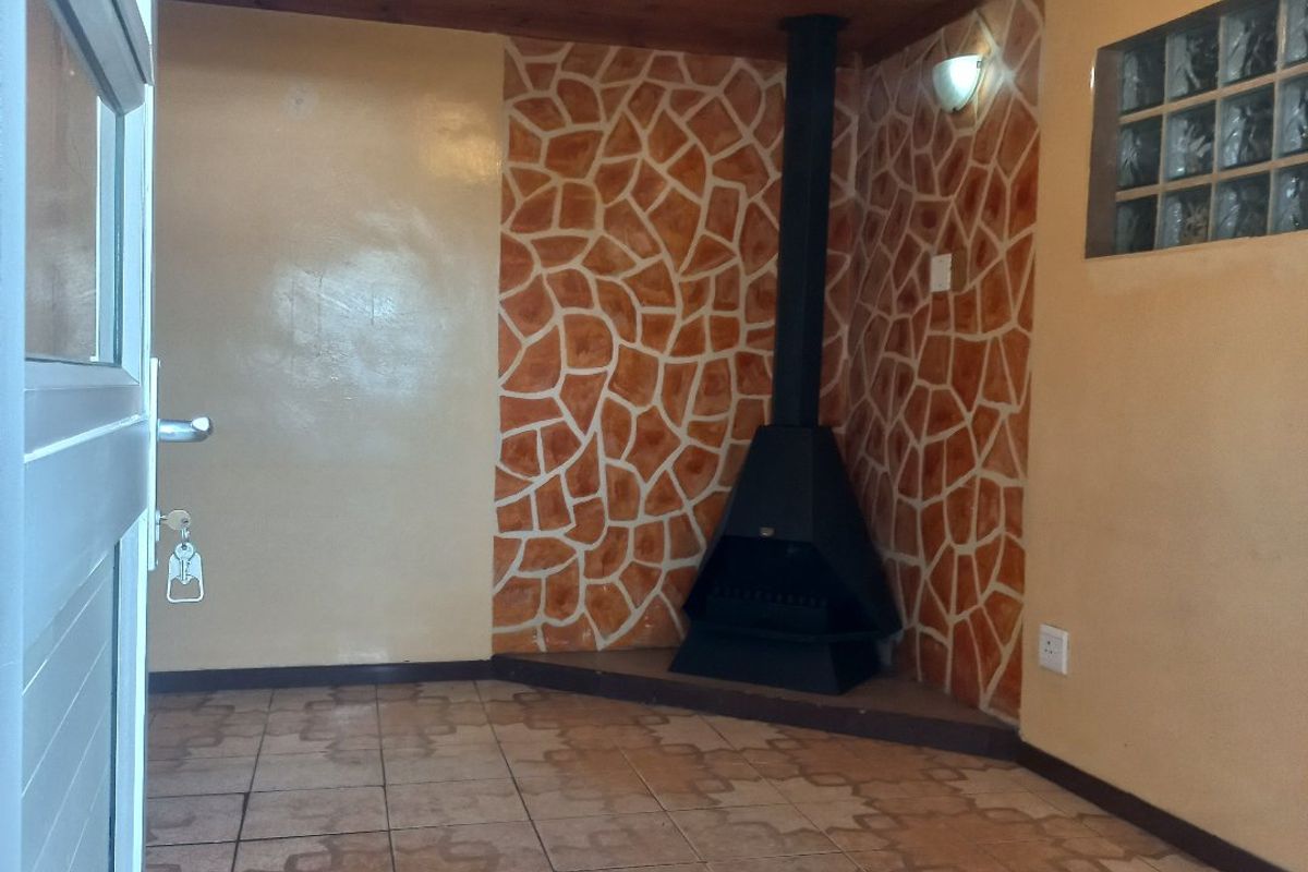 Well maintaned family home close to all amenities. - Photo 2