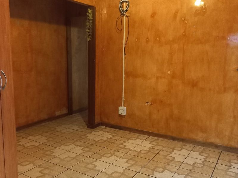 Well maintaned family home close to all amenities. - Photo 6