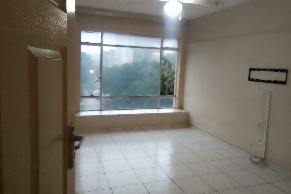 3 Bedrooms, 1 Bathroom Sharing Accommodation To Let In Durban Central, Durban  - Photo 2