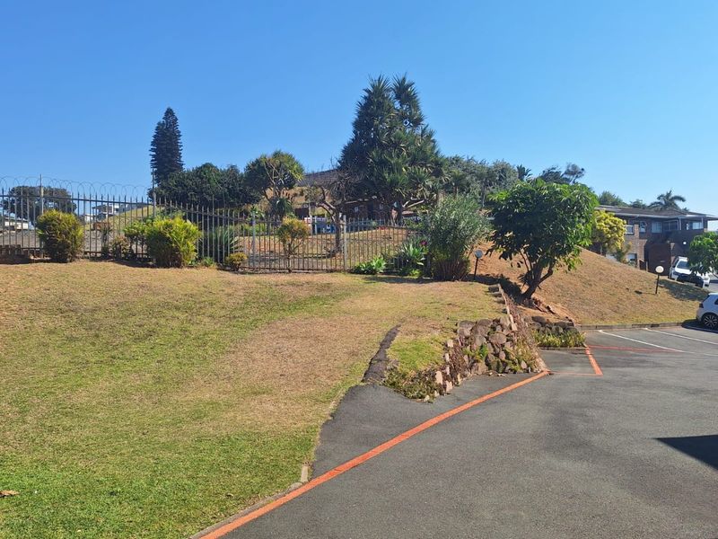 3 Bedrooms, 2 Bathrooms Apartment For Sale In Athlone Park, Amanzimtoti - Photo 2