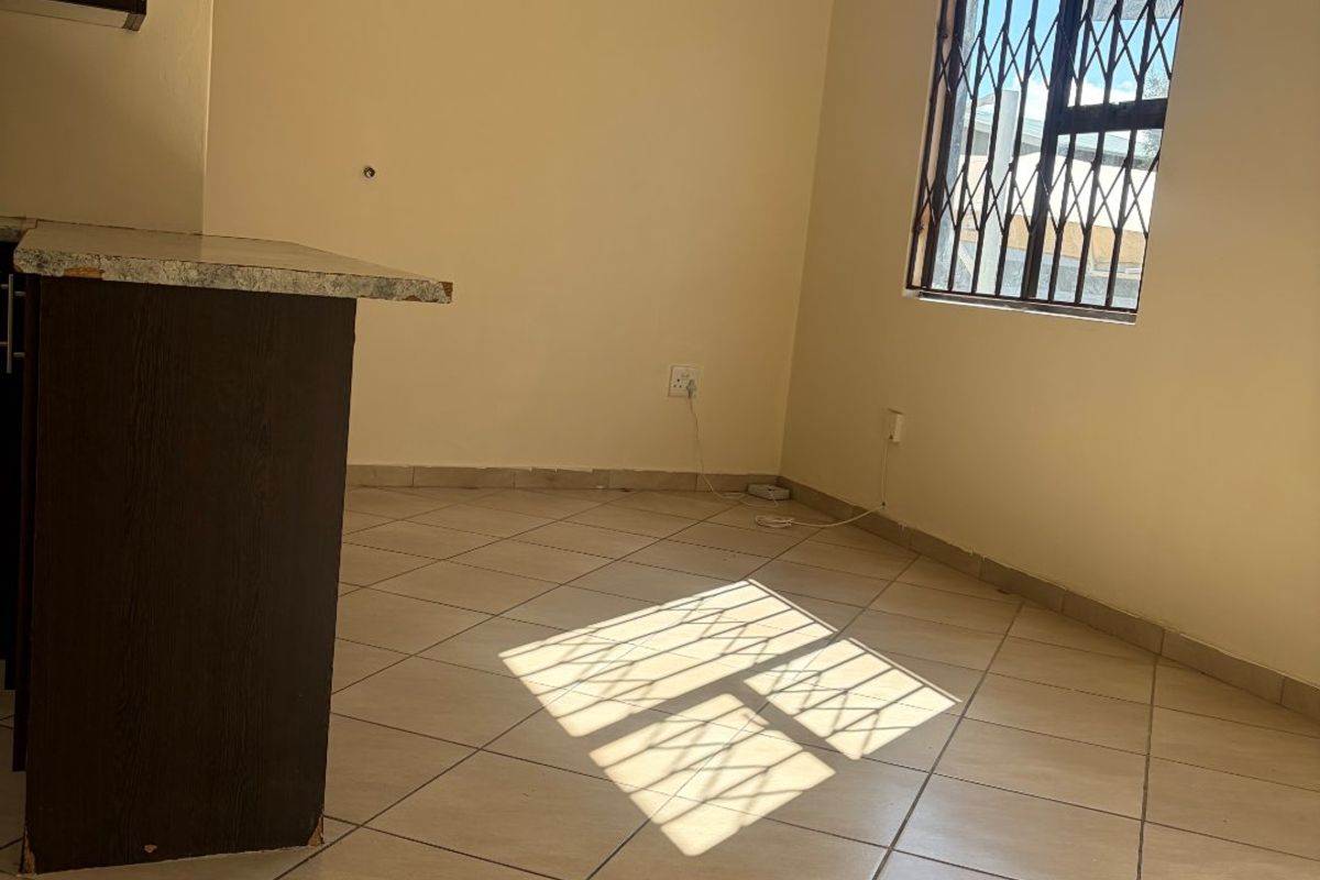 2 Bedroom 1 Bathroom for rent  - Photo 4