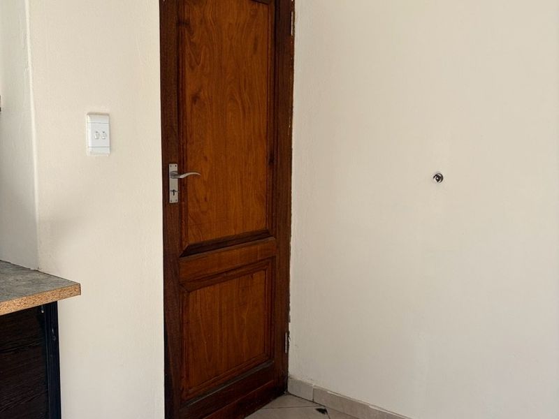 2 Bedroom 1 Bathroom for rent  - Photo 5