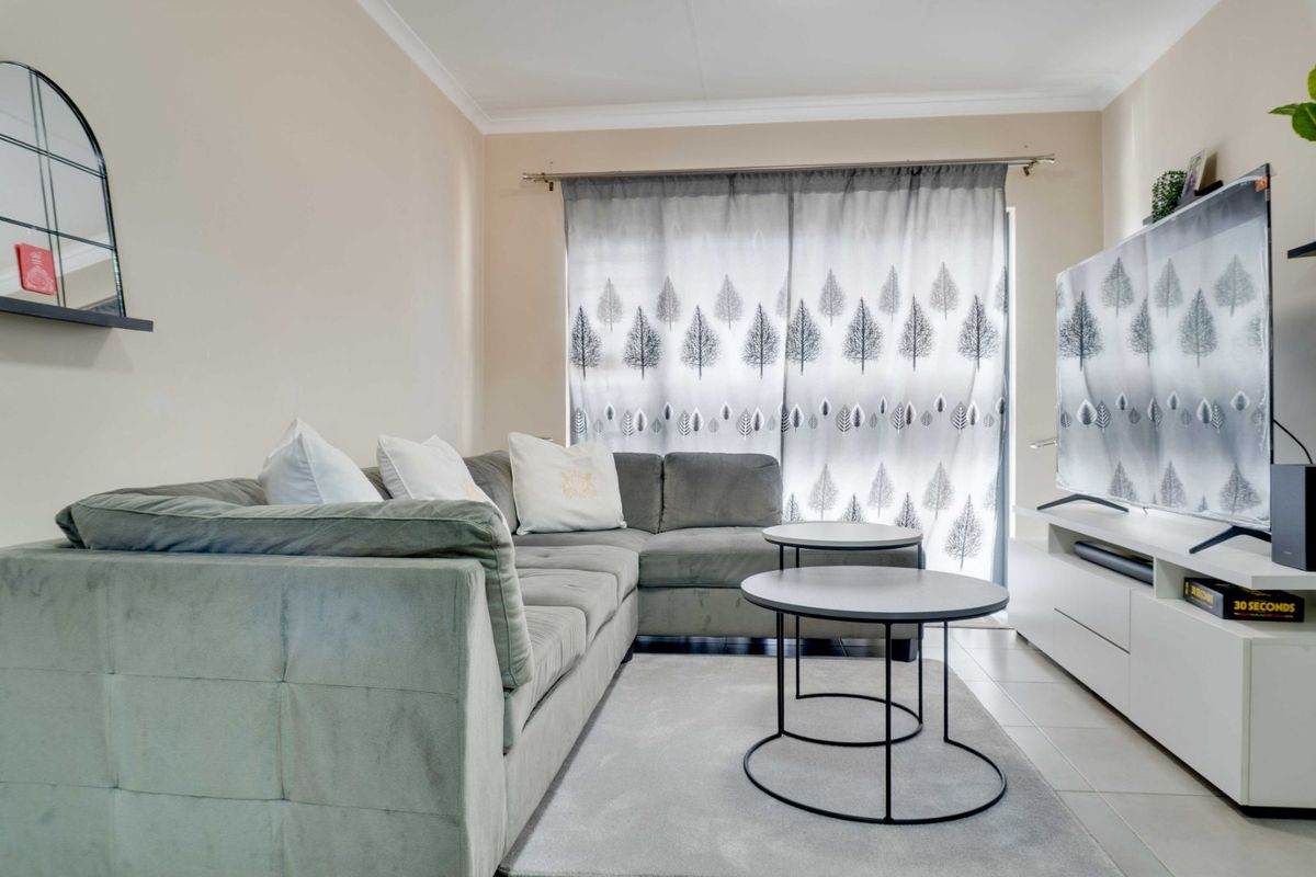 Modern 2 Bedroom 2 Bathroom Apartment in the Heart of Vorna Valley    - Photo 4