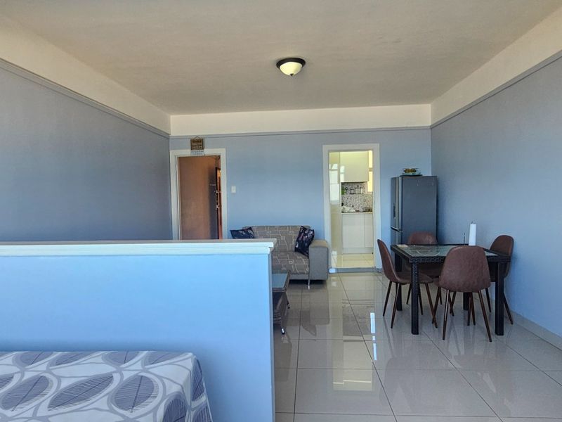 Frontline Golden Mile Apartment | South Beach - Photo 10