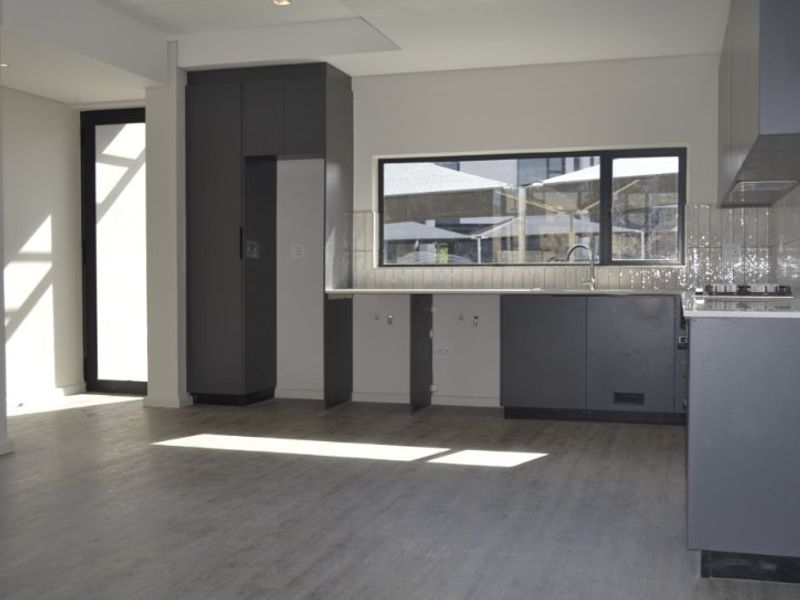 Stylish 3-Bedroom Estate Living To Rent In Mzuri. - Photo 2