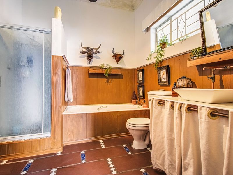 Spacious Family Home with Character & Modern Comforts! - Photo 7