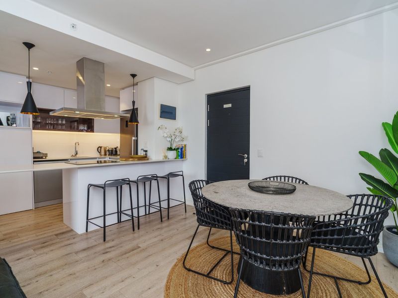 Turnkey Airbnb investment. Positioned high above Bree Street. Mountain views. - Photo 3