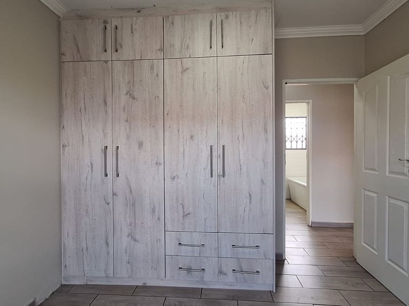 Stylish 3-Bedroom Townhouse with Modern Finishes in Kookrus  - Photo 10