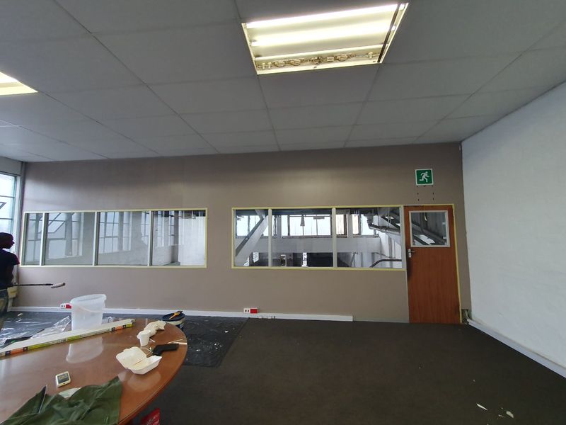 Industrial gem in Jacobs with ready power and access - Photo 5