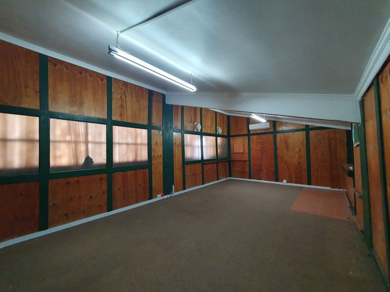 Industrial gem in Jacobs with ready power and access - Photo 4