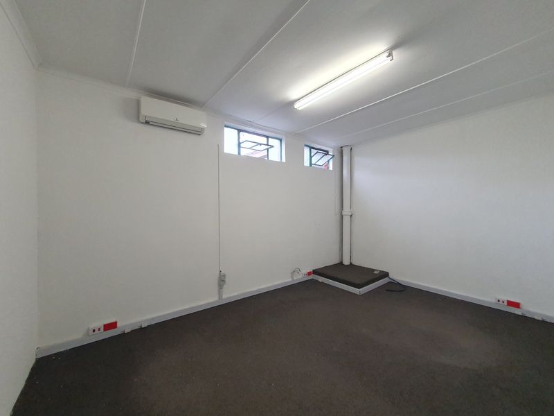 Industrial gem in Jacobs with ready power and access - Photo 7