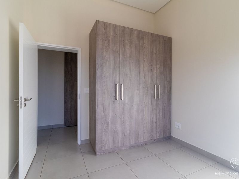 3 BEDROOM 2 BATHROOM APARTMENT FOR RENT IN BEDFORDVIEW - Photo 10