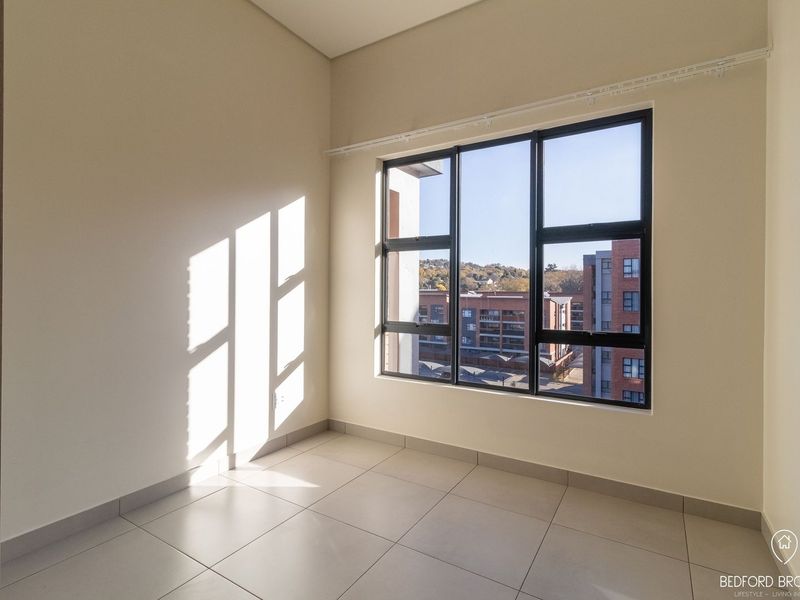 3 BEDROOM 2 BATHROOM APARTMENT FOR RENT IN BEDFORDVIEW - Photo 9