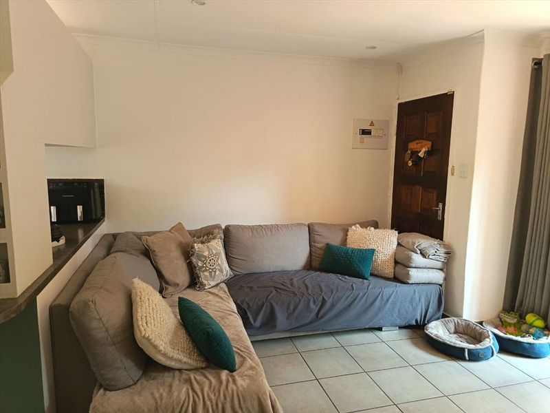 Affordable Comfortable Living In A Prime Location - Photo 2