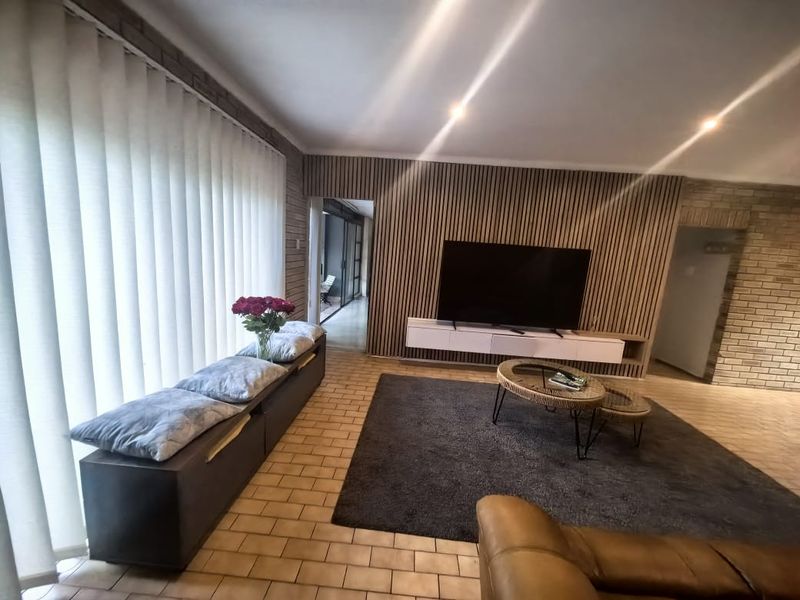 4 Bedroom, 3 Bathrooms Townhouse For Sale In Amanzimtoti, Durban - Photo 5