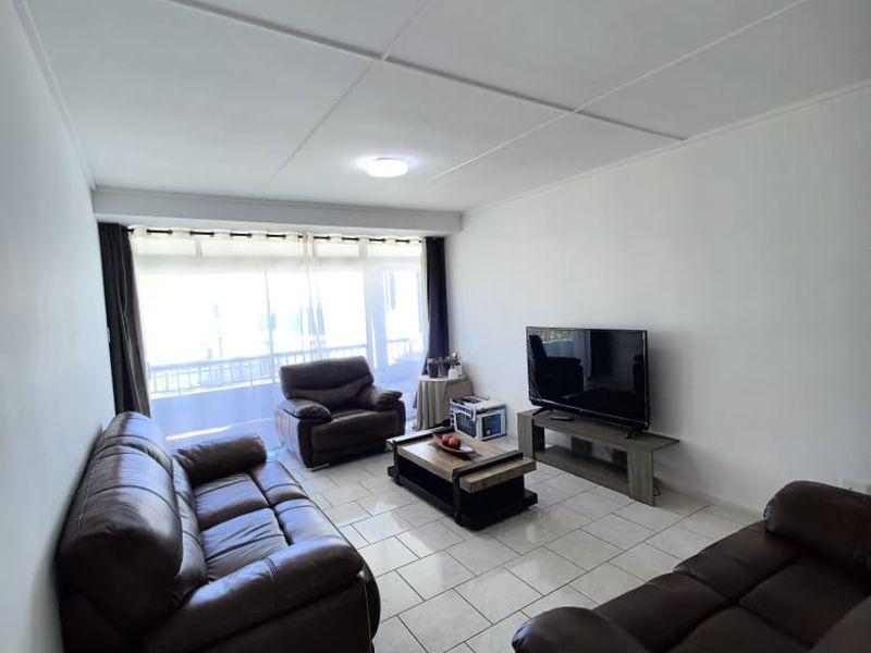 3 Bedrooms, 2 Bathrooms Apartment To Let In Amanzimtoti, Durban - Photo 8
