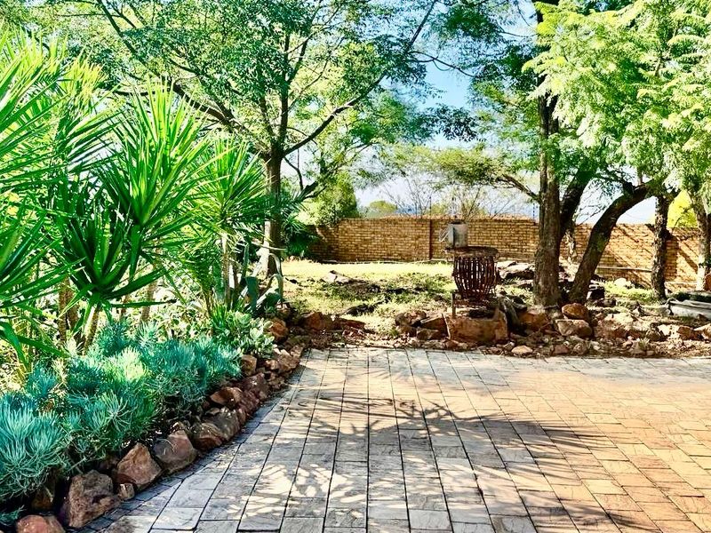 A Private Sanctuary of Space, Elegance & Self-Sufficiency in an Exclusive Estate - Photo 4