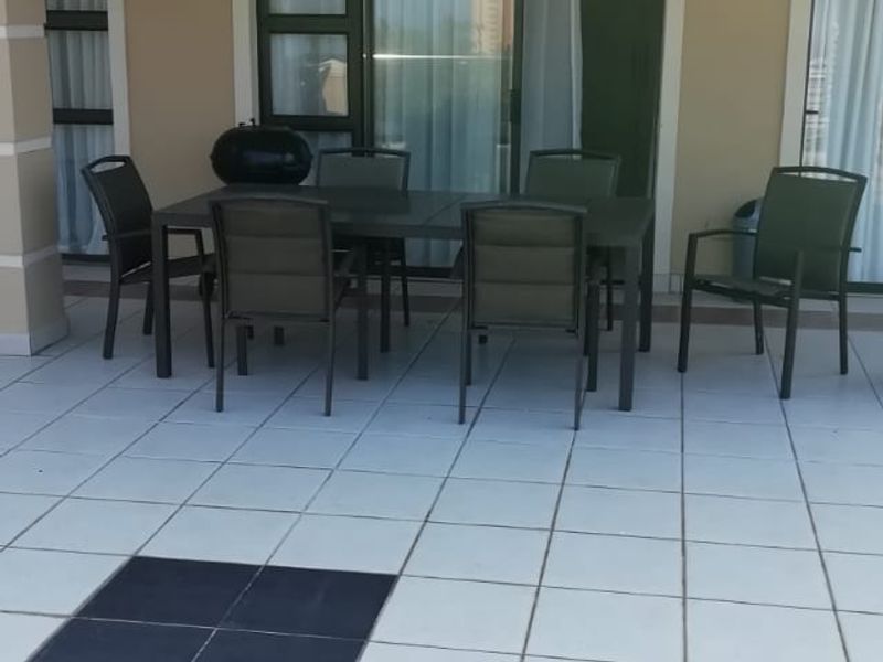 To let in Umhlanga, 3  Bedroom apartment with stunning sea views.  - Photo 5