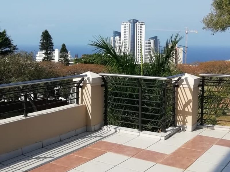 To let in Umhlanga, 3  Bedroom apartment with stunning sea views.  - Photo 4