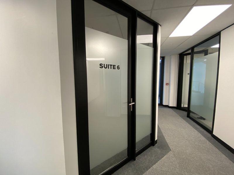 Semi-Serviced Office Avaliable In Menlyn - Photo 6