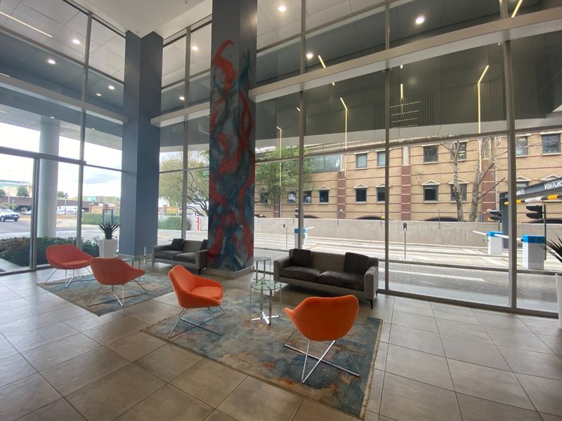 Semi-Serviced Office Avaliable In Menlyn - Photo 2