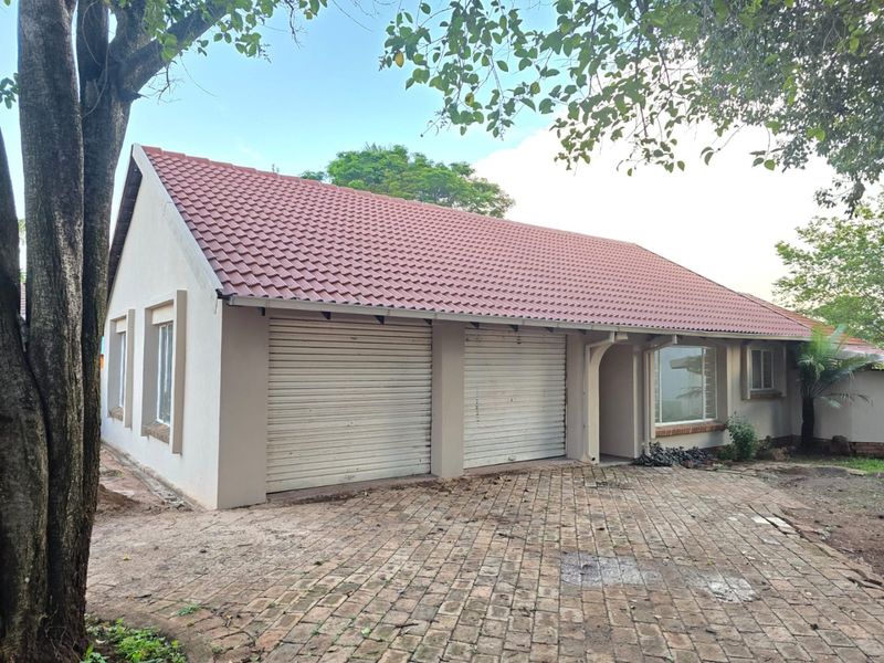Pristine 3 bed home in Doornpoort - Photo 6