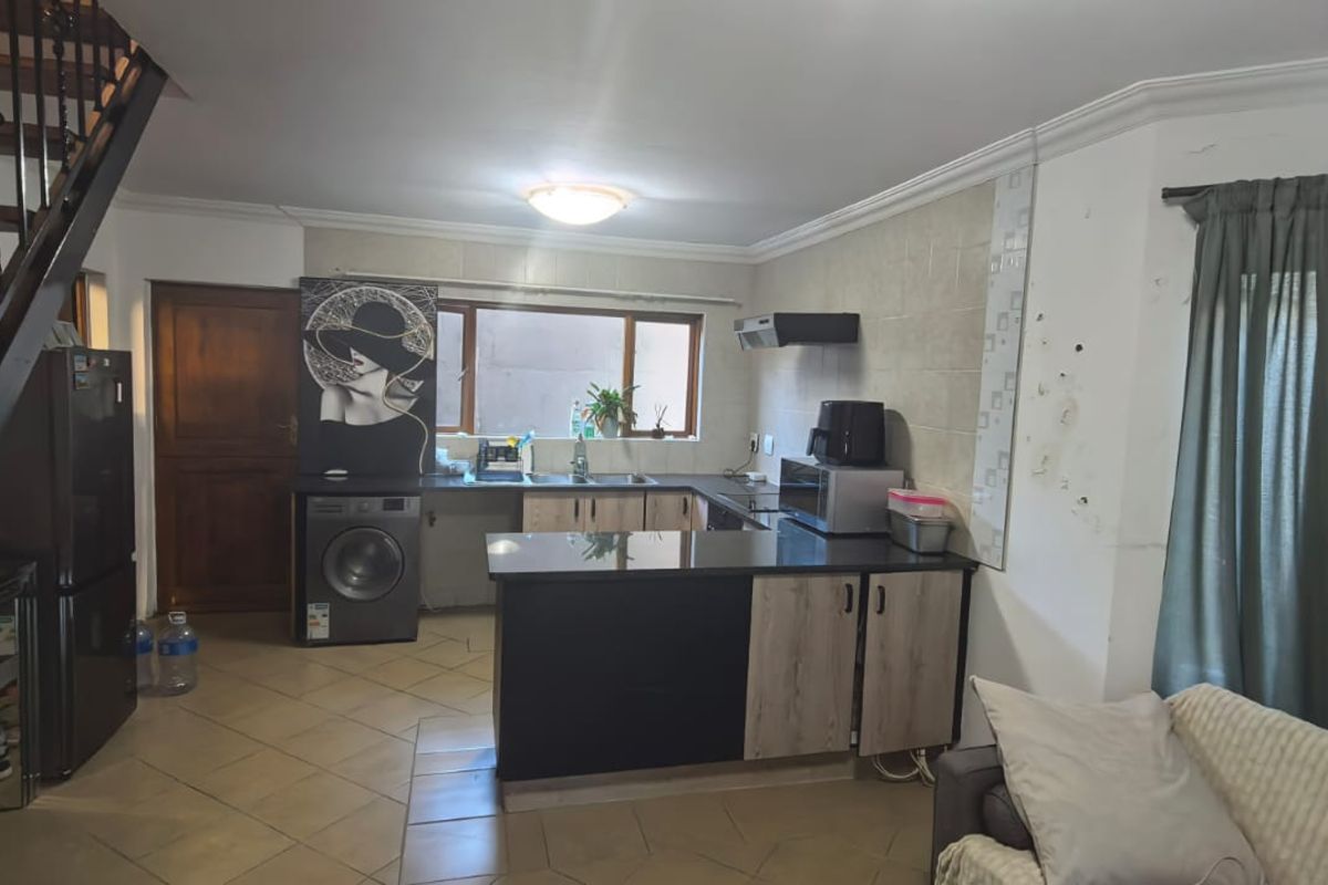 2 Bedroom, 2 Bathroom Home to Rent in Kyalami Boulevard Estate – Peaceful & Secure Living - Photo 5