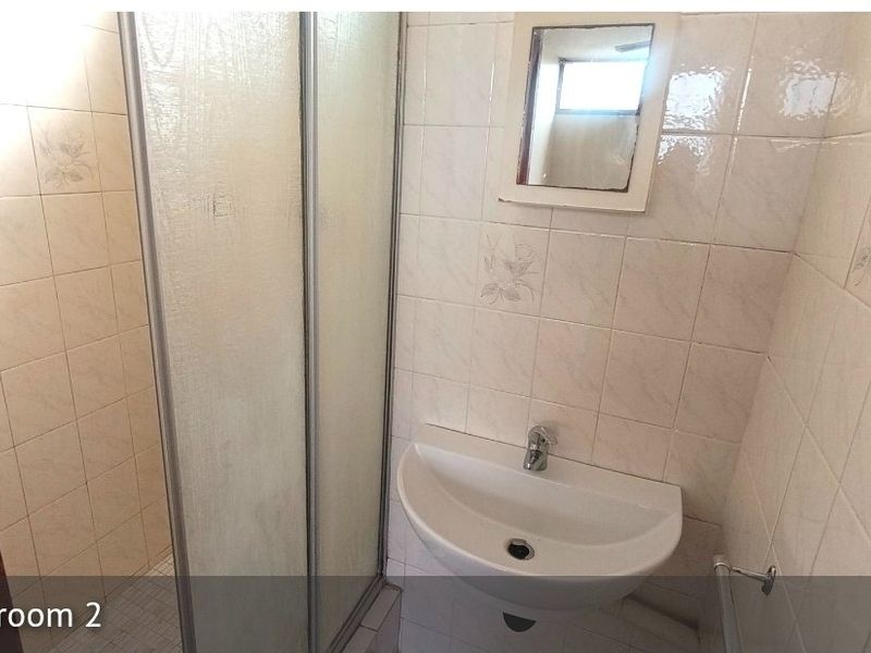 3 BEDROOM SPACIOUS FLAT FOR SALE BIRCHES PARADISE VALLEY - Photo 10