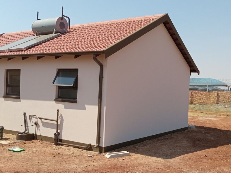 3 BEDROOM HOUSE FOR SALE - Photo 5