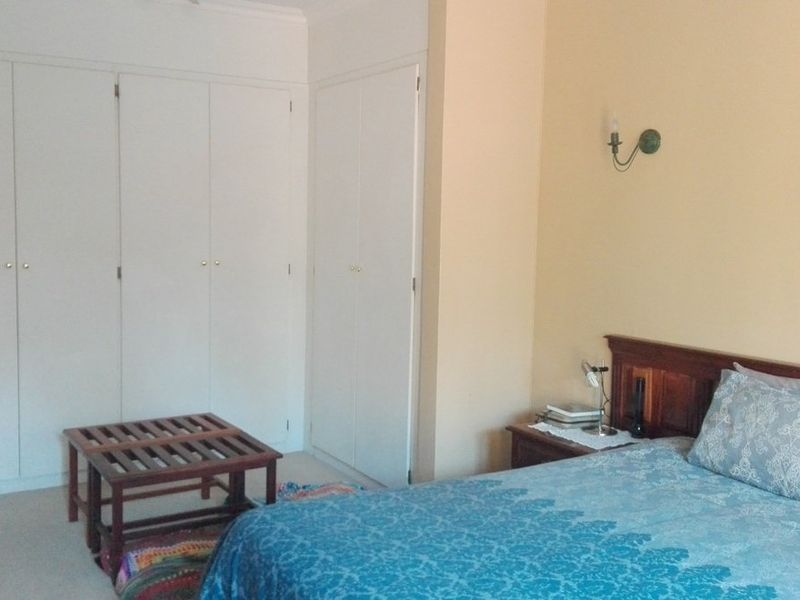 3 Bedroom House, Double garage, pool - Photo 10