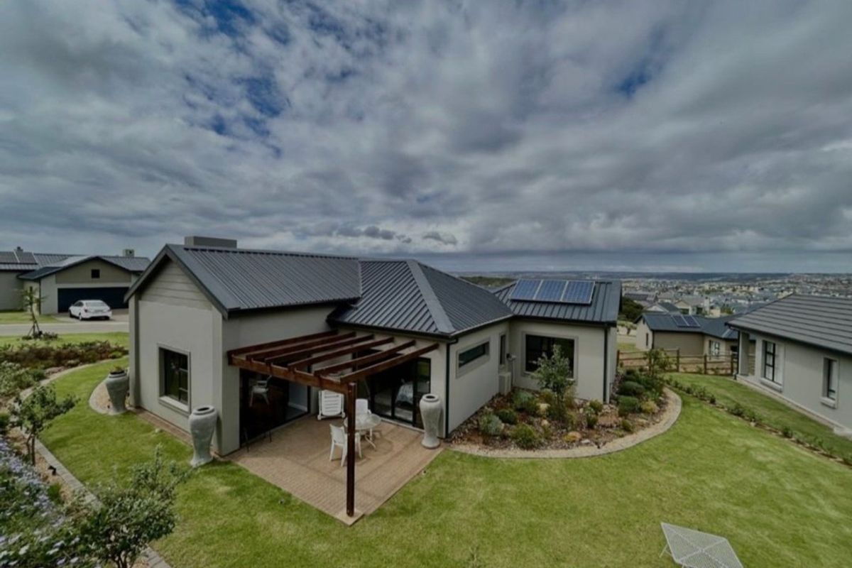 2 Bedroom House for sale in Hartland Lifestyle Estate - Photo 3