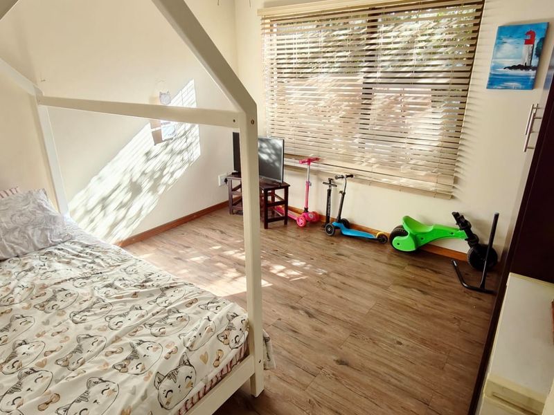 Charming Low-Maintenance Holiday Home at the Vaal Dam - Photo 9