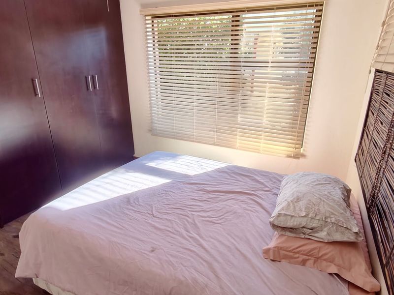 Charming Low-Maintenance Holiday Home at the Vaal Dam - Photo 8