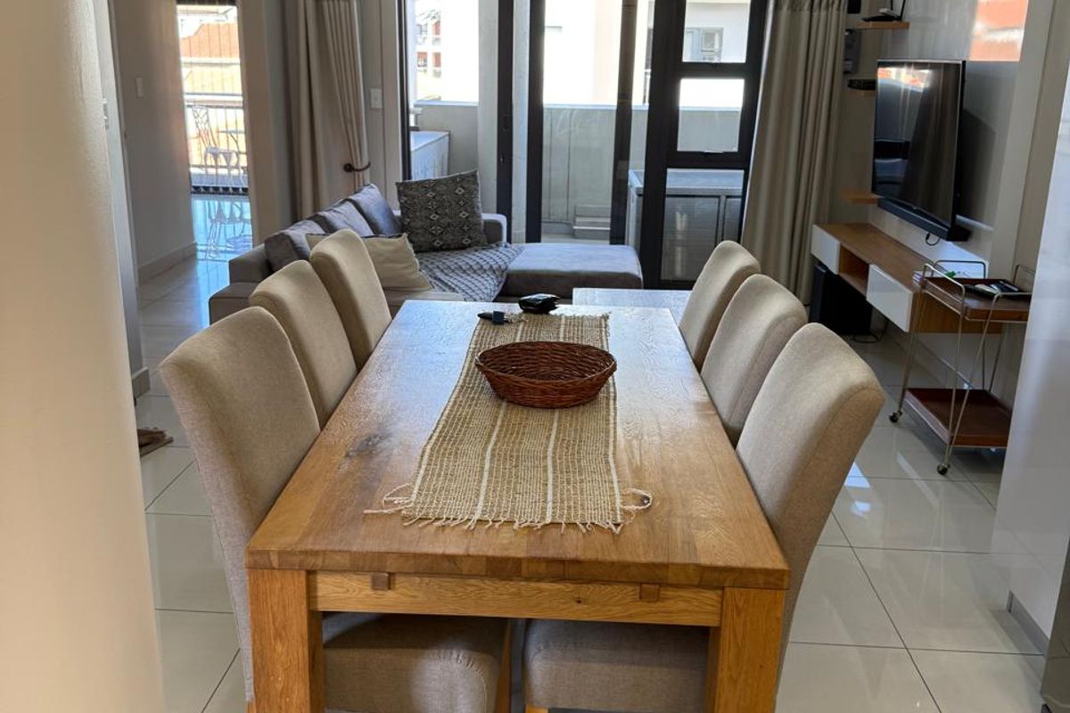 To let in Umhlanga Ridge, 2 bedroom fully furnished apartment. - Photo 2