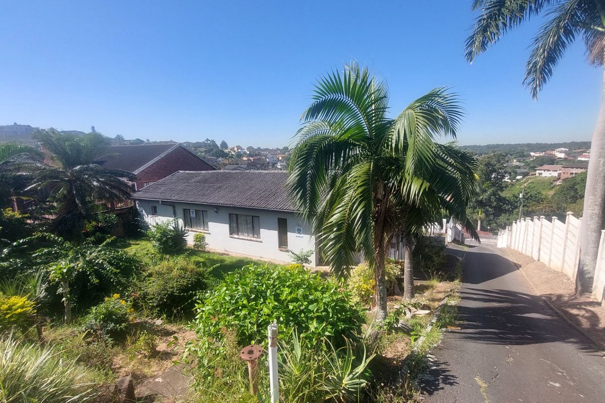 Spacious 4 Bedroom Family Home in Chatsworth - Photo 2