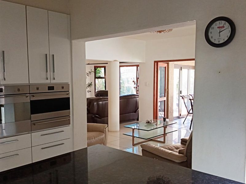 3 Bedroom House for Sale in Glen Erasmia - Photo 5