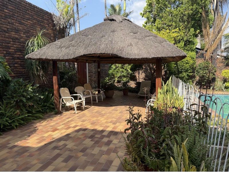 SPACIOUS FAMILY HOME FOR SALE IN CENTRAL NIRVANA!!! - Photo 8