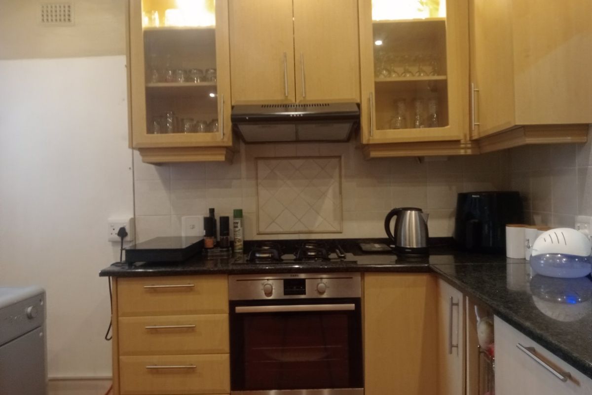 A family home - Winston Park  - Photo 2