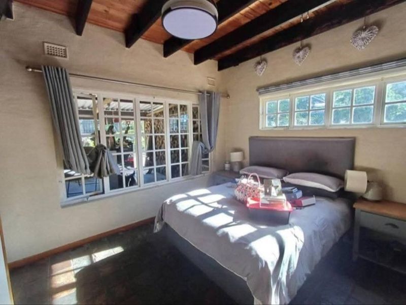 A spacious family home - Westriding - Photo 9
