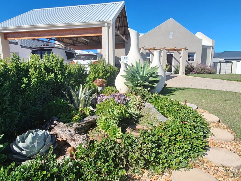 3 bed Super-Stylish Country-Cottage at the Sea-Side! - Photo 1
