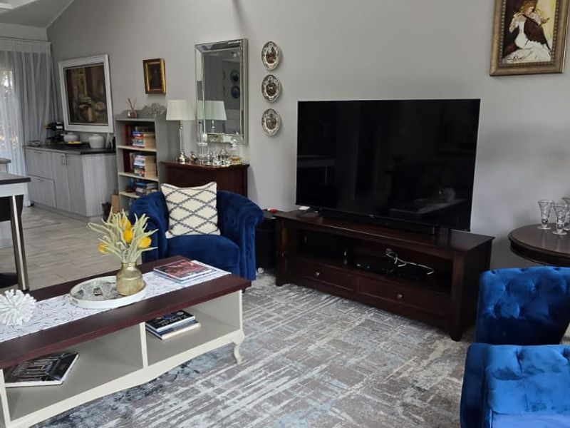 Two bedroom cottage to rent in Hoekwil - Photo 8