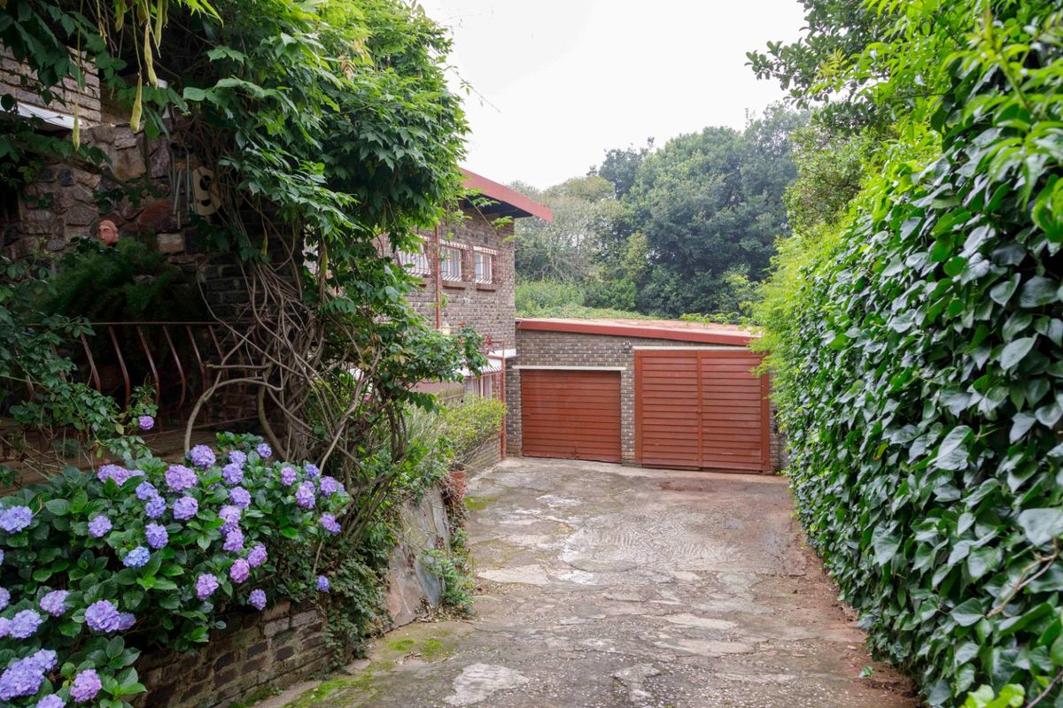 Spacious 3 Bedroom Home in Horison - Photo 2