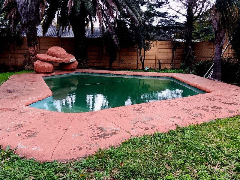 Three bedroom house for sale in prime location - Photo 1