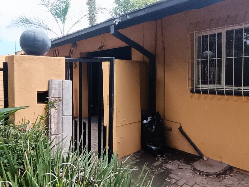 Three bedroom house for sale in prime location - Photo 7