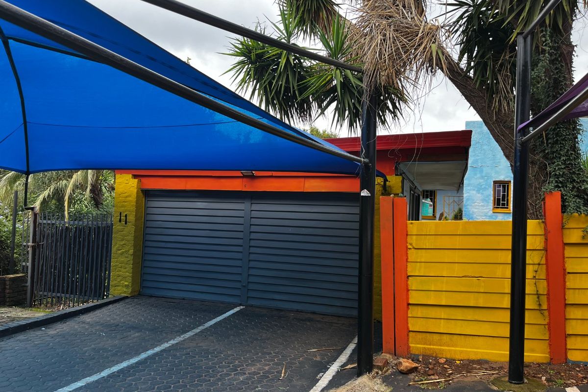 Exceptional Multi-Unit Property with Business Potential  Prime Location - Photo 4