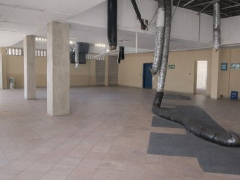 Prime Retail Opportunity in Greyville – 900 sqm High Visibility Space - Photo 9